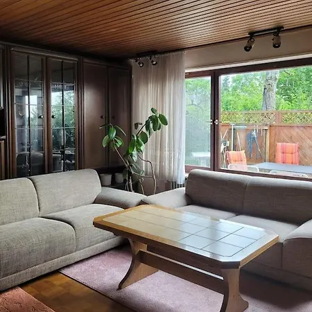 アパート Haus Thea Bei Stuttgart