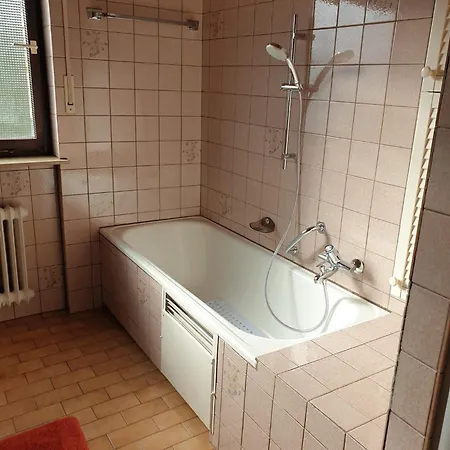 アパート Haus Thea Bei Stuttgart レーオンベルク