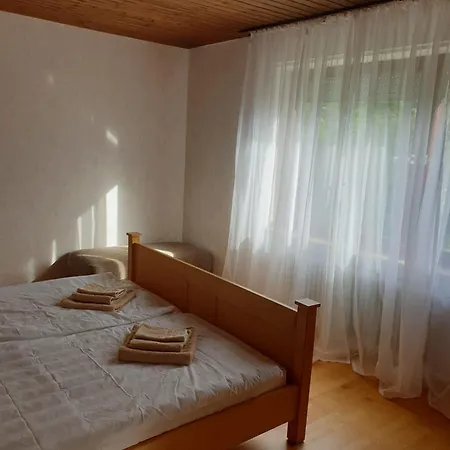 Haus Thea Bei Stuttgart * Leonberg